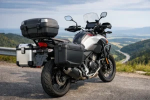 Alu ali PVC kovčki za motor?
